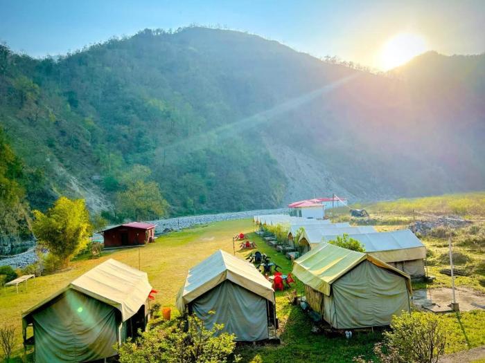 Riverstone Camps and Resorts
