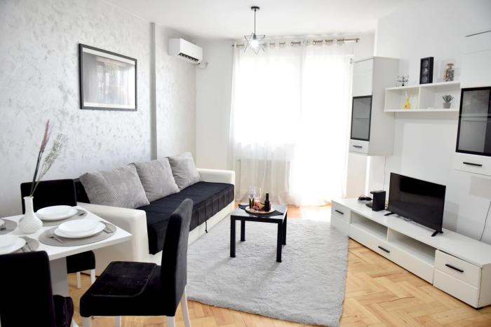 Apartman Black Star
