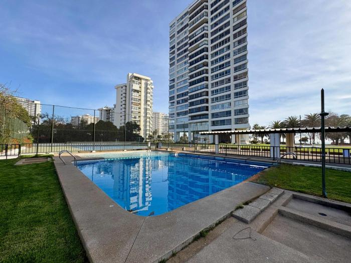 Oceanfront Family Getaway in Viña del Mar