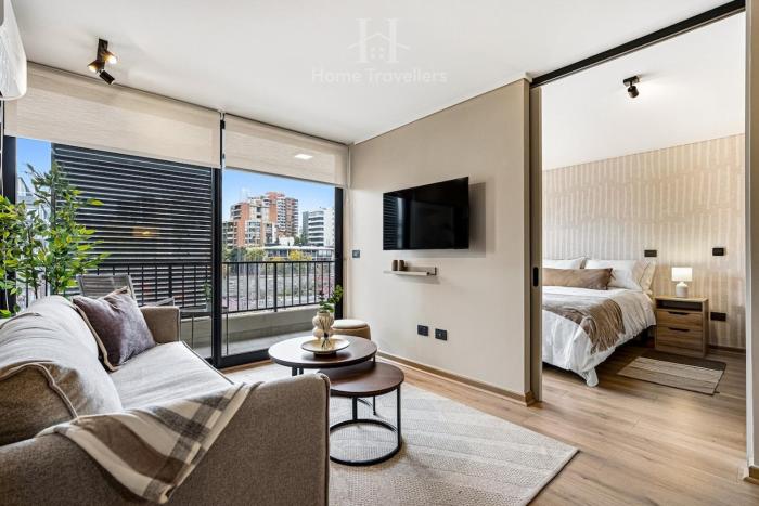 HT Cozy Apartment in Providencia with AC and Parking