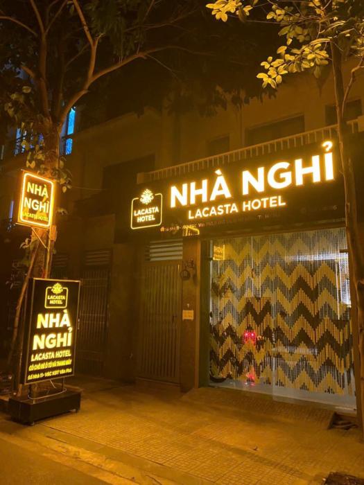Nhà Nghỉ Lacasta Hotel