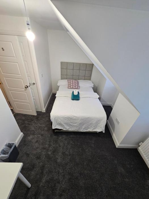 Comfort Doubleroom stay in Dartford with Free Parking
