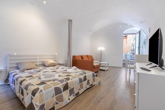 Palma Cabin Renovated Flat Old Town - Happy Rentals