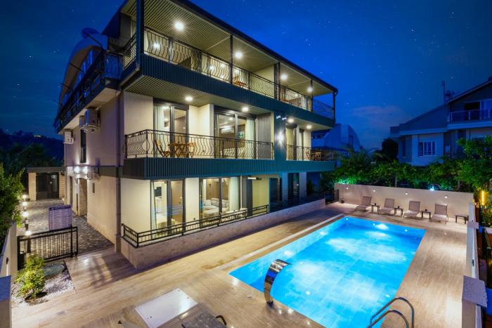 Demirel Suites Antalya-Lara Plajlar ve Havalimanına Yakın