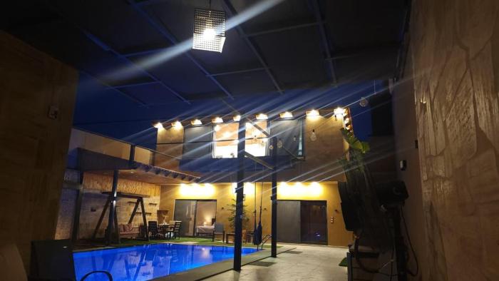 Jasmine chalet