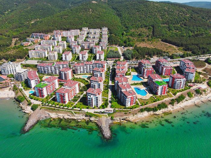 Studio in Marina View Fort Noks Grand Resort