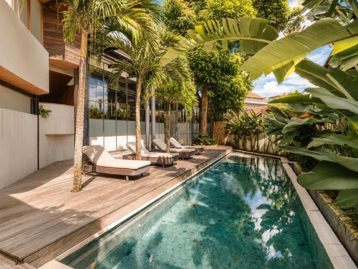 Modern 1-BR Loft with Art Deco Style Shared Pool