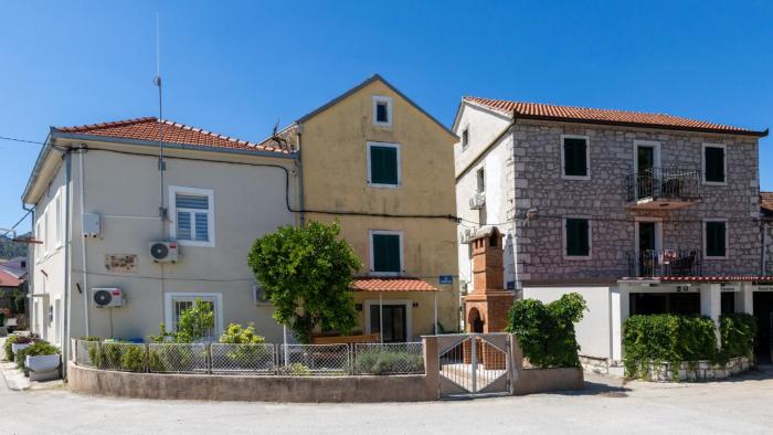 House Antonia by Villas Guide
