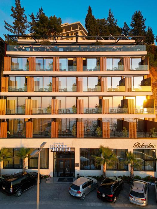 Belvedere Hotel