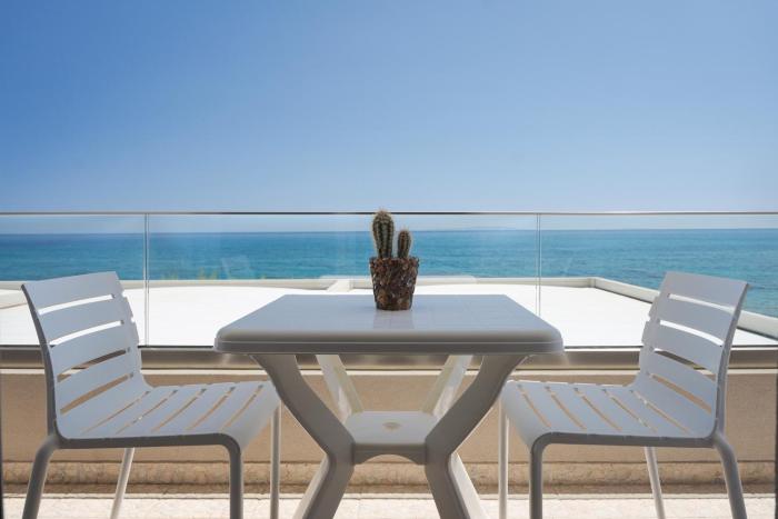 Koutelo by The Sea
