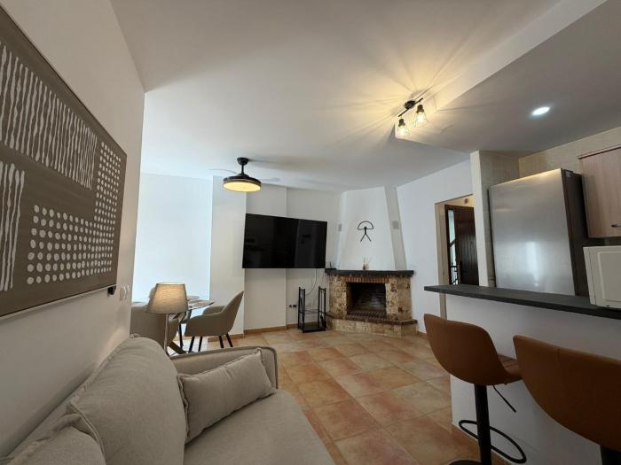 Destino Deluxe Alpujarra - Piscina y Barbacoa