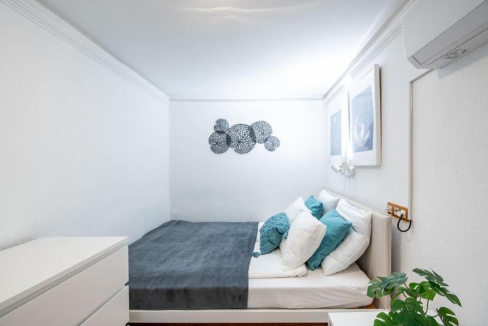 Central - Cozy - Easy-going
