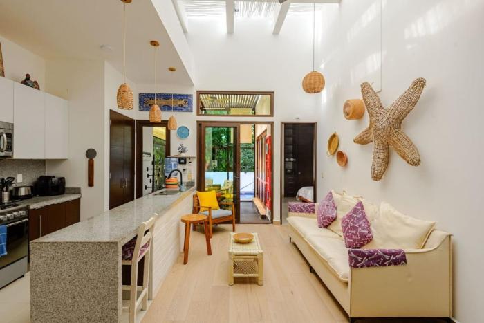 Private plunge pool, golf cart and beach club