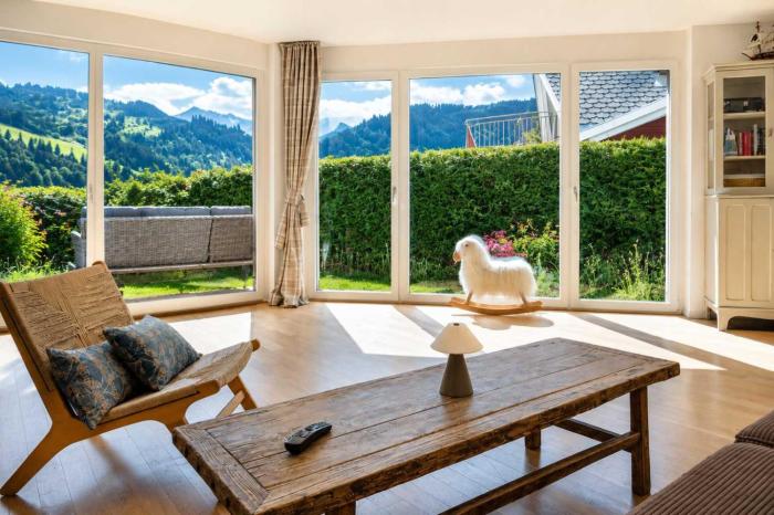 Mountain Retreat Near Titlis With Garden & Views