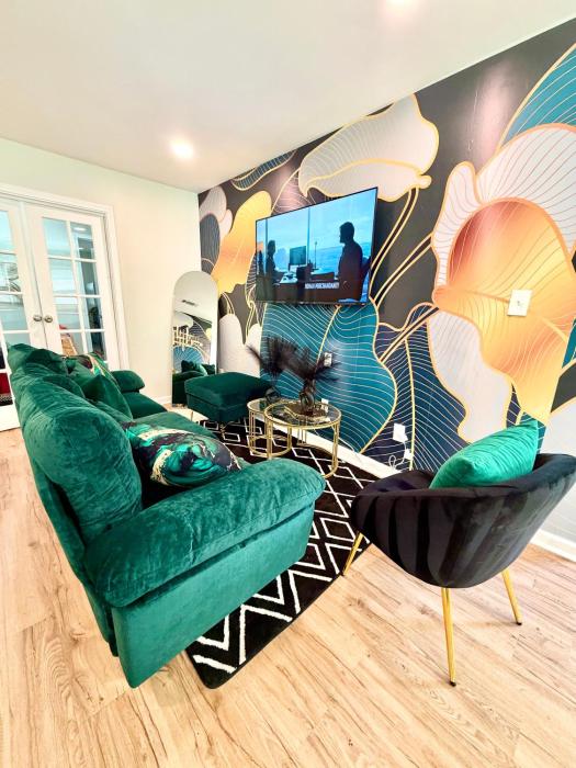 Designer Atlanta Oasis!
