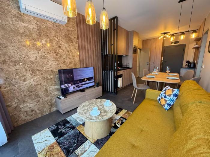 Tokyo cozy Аpt near IEC and Airport w Terrace and WiFi