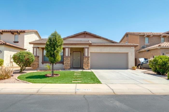 Pets Welcome! Surprise Family Gem w Yard & Patio