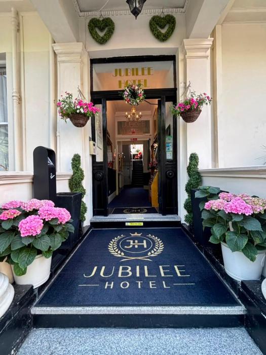 Jubilee Hotel Victoria