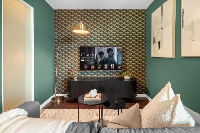 Waterfront Escape Modern 1BR with Private Balcony