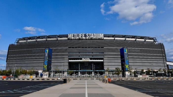 10 Mins to MetLife Rutherford Home Unit