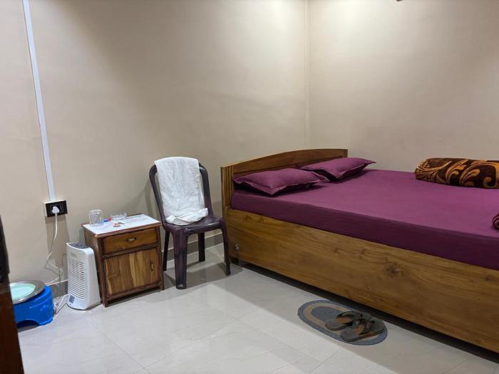 RADHE RADHE HOMESTAy