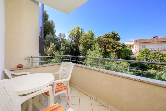 Apartments with parking space Premantura, Medulin - 27726