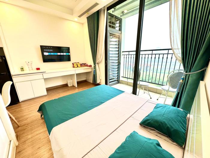 Elegant Studio Above the Hanoi Skyline with Luxury Hotel Comfort