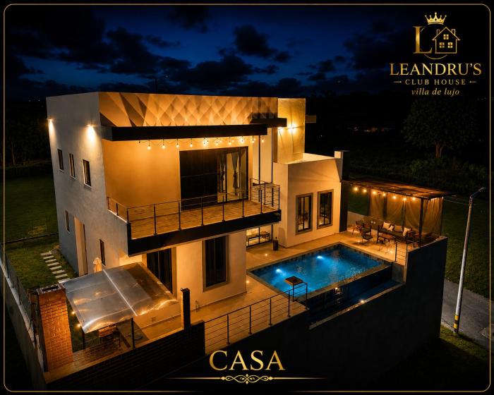 Leandrus CLUB HOUSE casa quinta de LUJO EN CARMEN DE APICALÁ, piscina, jacuzzi, BBQ, Mirador