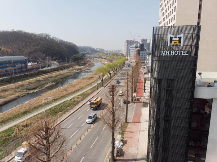 MH Hotel 1- Gaeknidangil