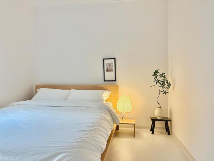 Myeongdong & Dongdaemun, 5min to Subway, 3min to Bus