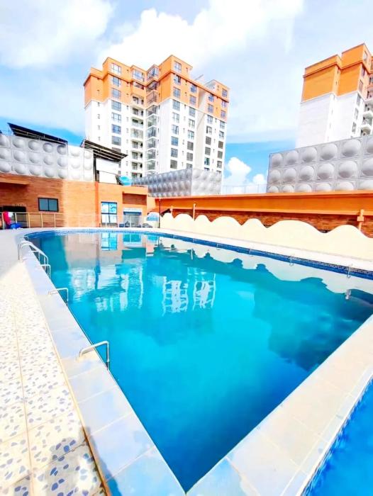 Heated POOL 1Bedroom Fully Equipped GYM Balcony view of Nairobi National Park Safari Suites