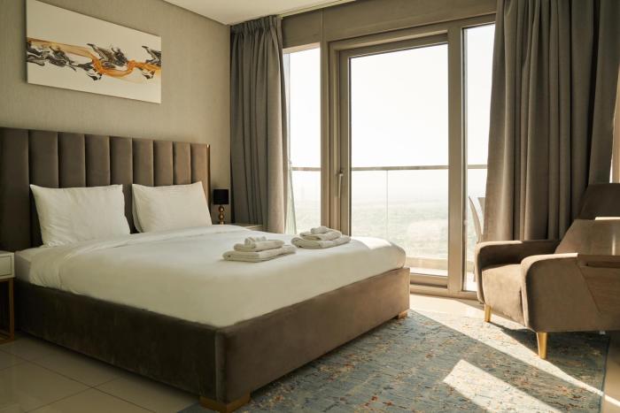 Paramount 38F - 2BR sea view - 6 guests - 64th floor Burj view pool