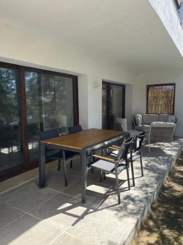 Rena Bianca Residence 120