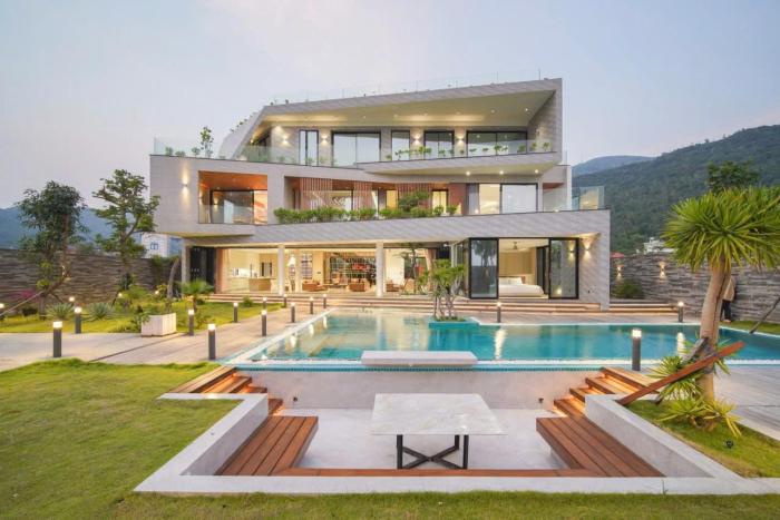 Villa 7 Phòng Ngủ Đối Diện Biển