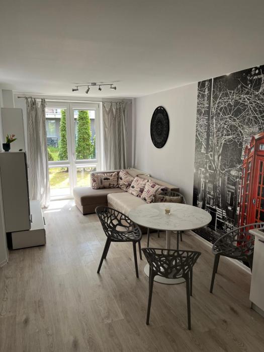 Apartament z ogródkiem