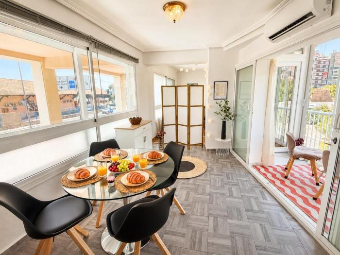 Apartamento junto al Postiguet y Castillo Santa Bárbara by Turihome