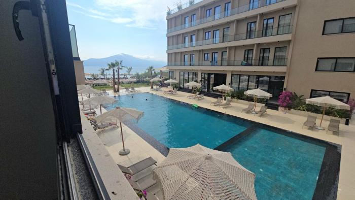 Ador Luxury Apartments