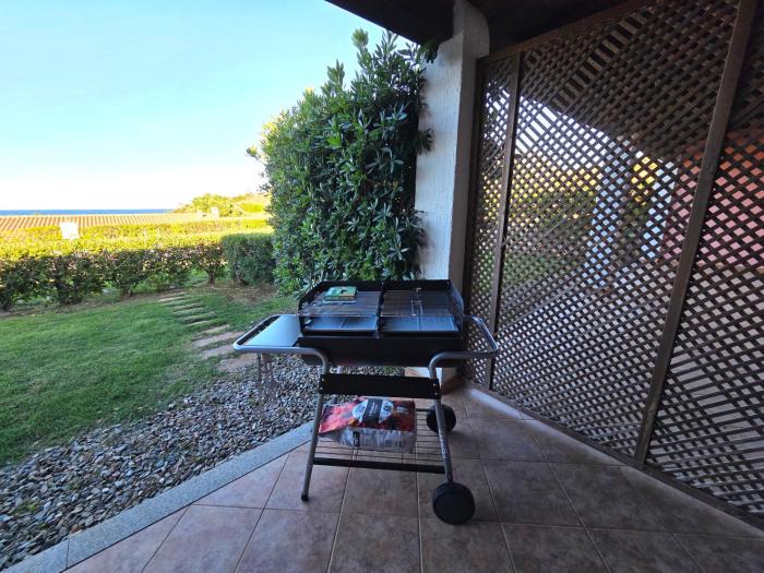 casa vacanza 300 mt dal mare - piscina - WIFI gratuito