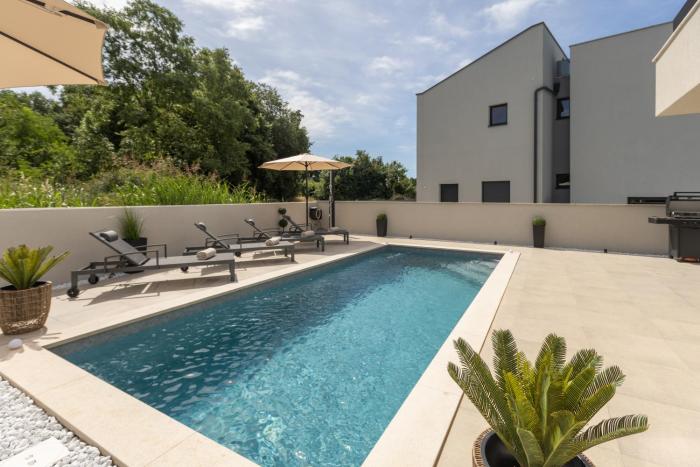 Aurea Apartment