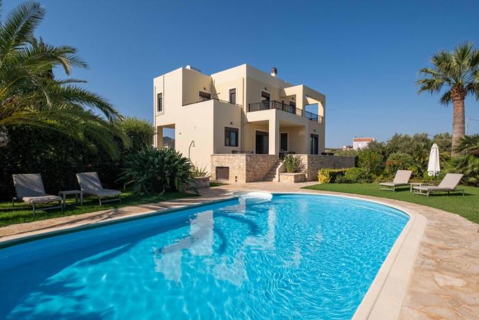 Villa Selena Heated Pool