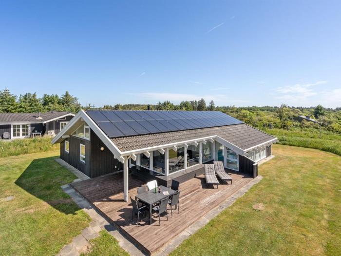 Holiday Home Serine - 800m from the sea by Interhome