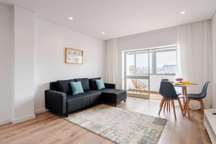 Bright Flat with Balcony & Garage by HostWise