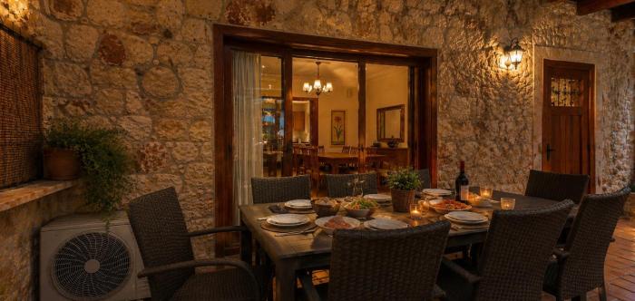 Chalet con jardin cerca de la playa