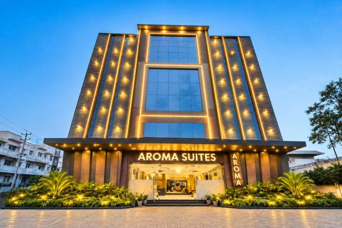 Hotel Aroma Suites Delhi - with Free Airport Pick Up or Drop