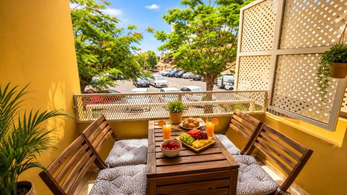 Sunshine by the ocean 1BR apartment COSTA ADEJE by Aqua Vista Tenerife