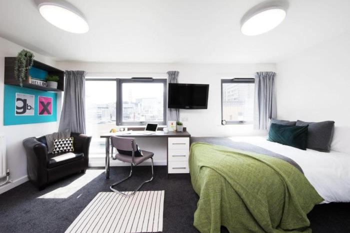 For Students Only Prospect Point in Liverpool - Lime Street Train Station