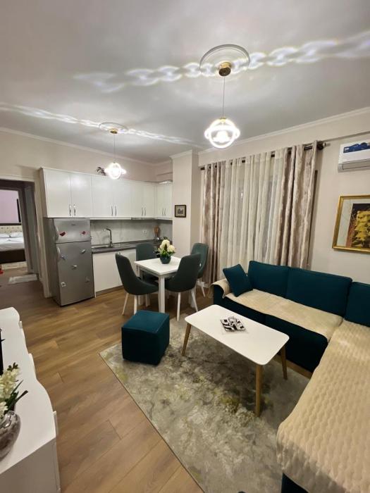 Pearl Apartment
