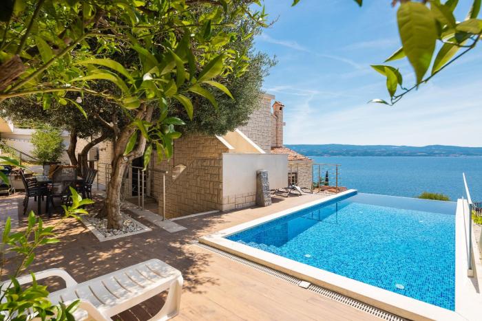 Carpe Diem - XL Apartments with Pool and Seaview