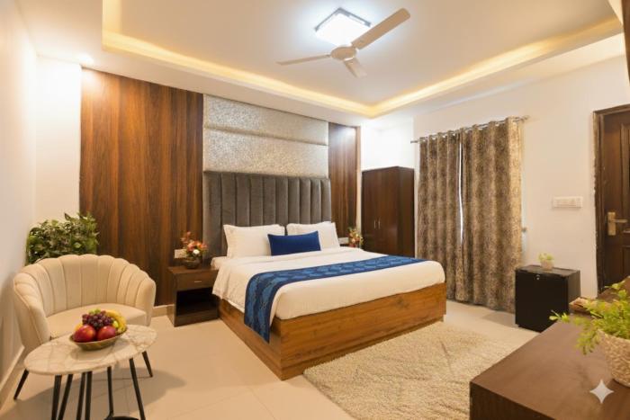 Hotel Marina Premium Near IGI Airport Delhi