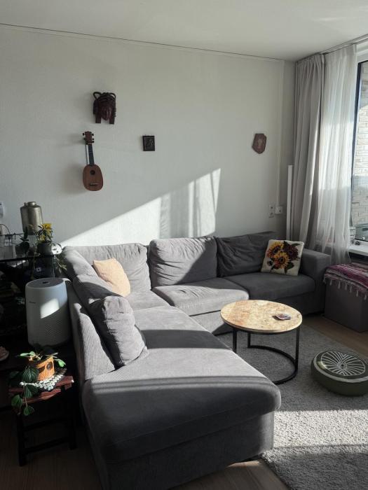 Vierdaagse apartment next to bus, train station & shops